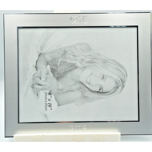 Court Awards 2018 Picture Frame 8x10 Silver Plated Glass Display Stand/Wall Moun - Picture 2 of 5